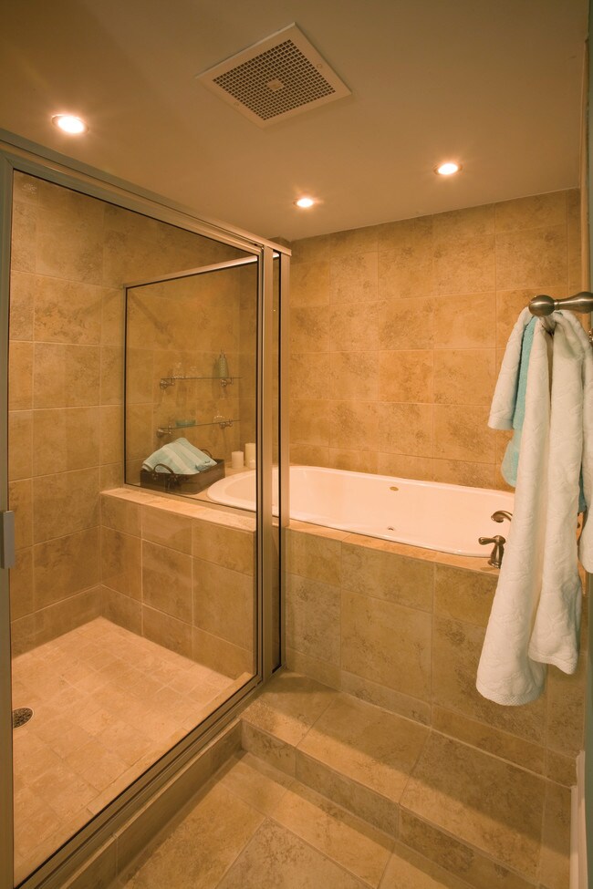 755 Broad Apartments, Athens, GA 30601 - photo 5