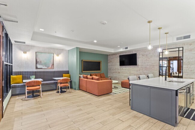 Cannery Row, Sherwood, OR 97140 - photo 3