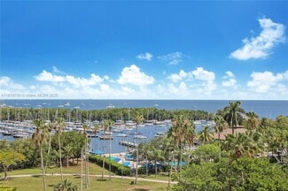 2901 S Bayshore Dr, Miami, FL 33133