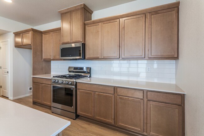 6116 Dutch Dr, Timnath, CO 80547 - photo 7