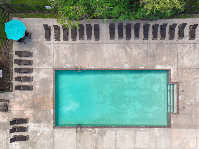 Residents of Darrell Creek can enjoy a refreshing swim in the community pool.