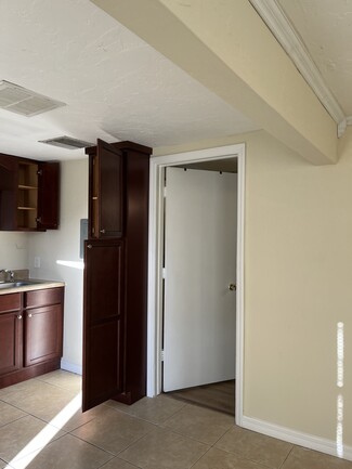3091 64th St SW Unit One bedroom apartment, Naples, FL 34105