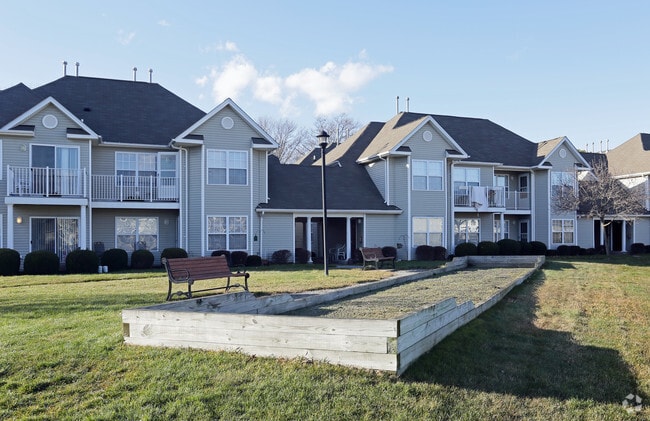 55+ Senior Housing at Brookview Commons, Deer Park, NY 11729 - photo 5