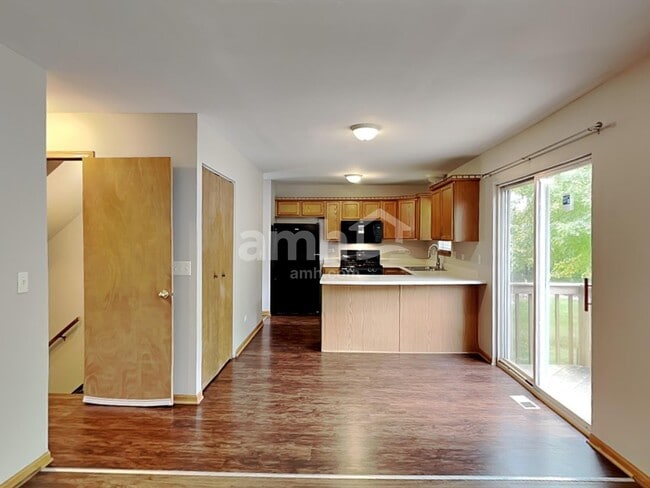 1907 Westmore Grove Dr, Plainfield, IL 60586 - photo 4