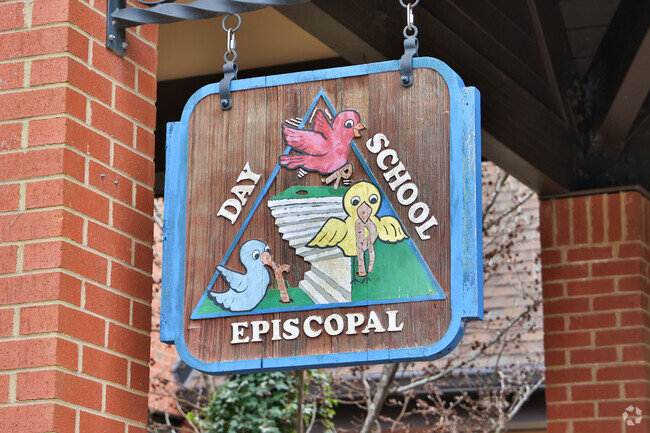 Holy Trinity Episcopal Day School 2