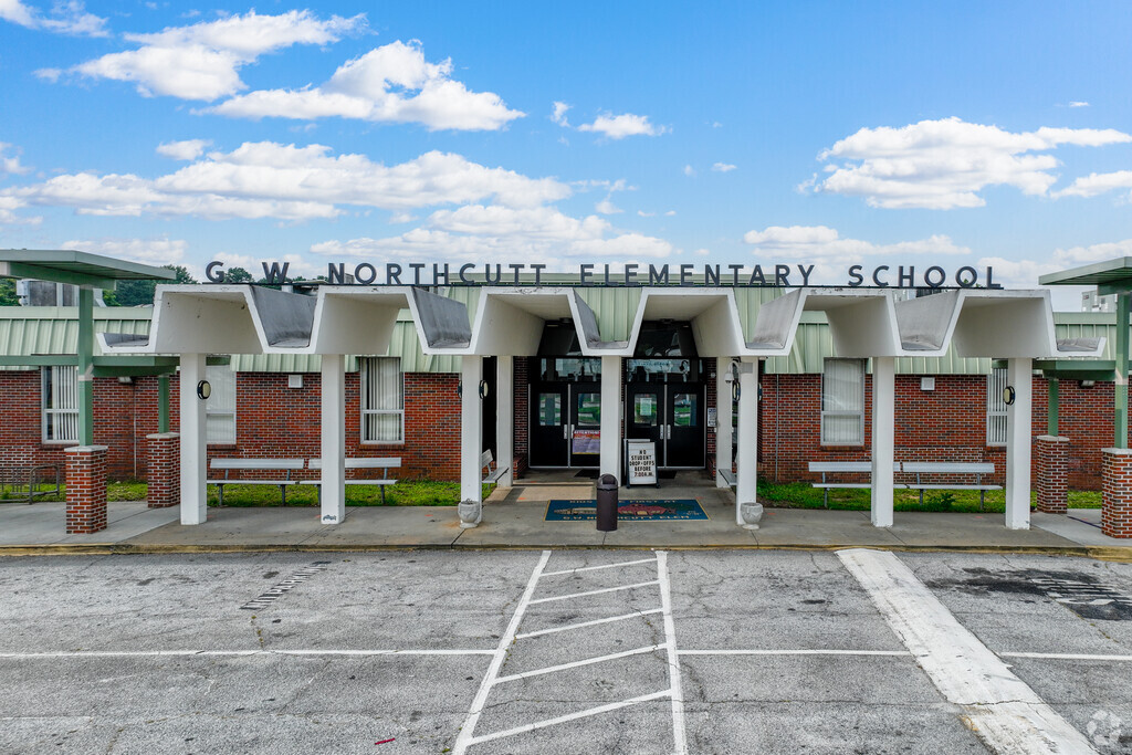 The school is named after Grover Wilson Northcutt, a successful farmer and businessman.