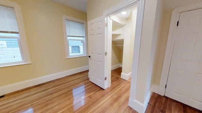 48 Lowell St unit 1, Somerville, MA 02143 - photo 4