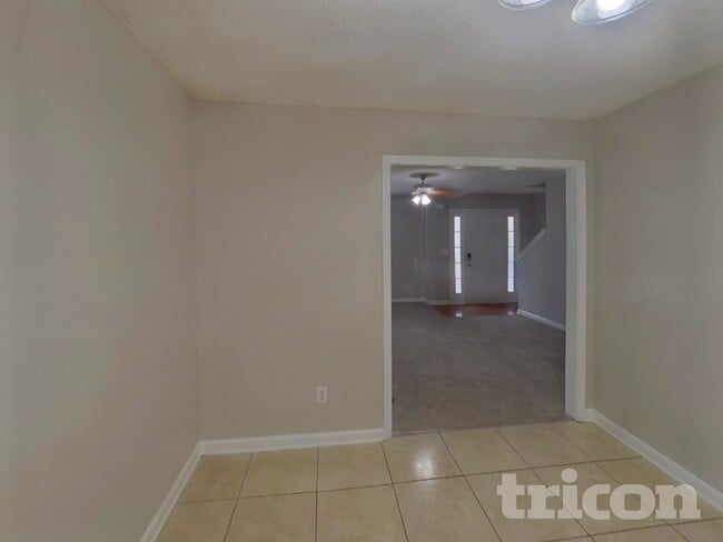 123 Galway Ln, Hampton, GA 30228 - photo 4