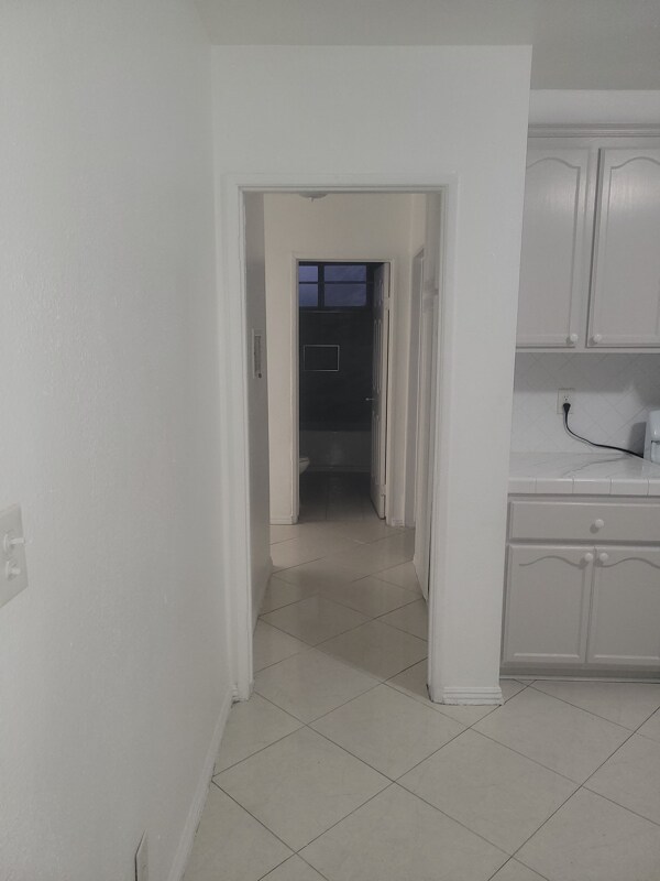 8134 Comolette St, Downey, CA 90242 - photo 6