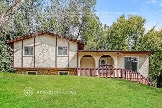 660 Burlington Rd, Saint Paul, MN 55119