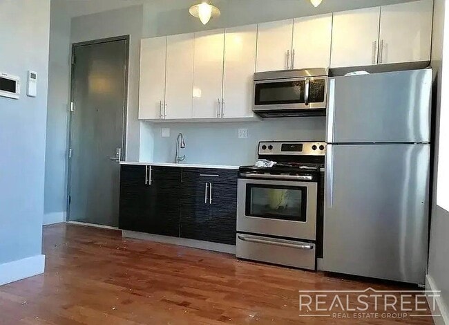2372 Pacific St, Brooklyn, NY 11233 - photo 2