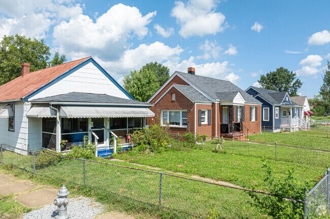 Most of the homes in Eastview are unique, with some backyard or front yard space.