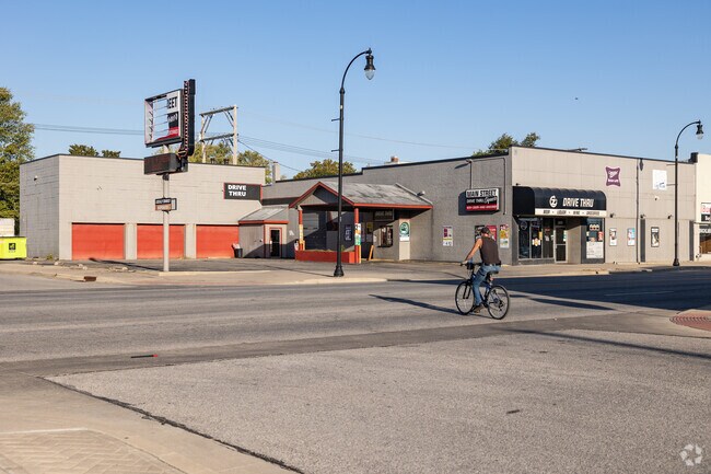 Blendville North residents enjoy the proximity to Main Street.
