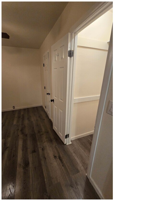 10217 Yorba St unit 1, Riverside, CA 92503 - photo 5