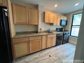 15 Worthington St Unit 1, Boston, MA 02120
