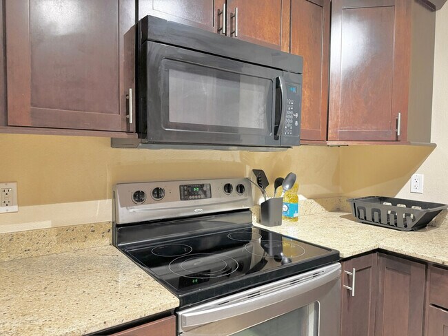 319 W 12th Ave unit ID1284534P, Anchorage, AK 99501 - photo 4