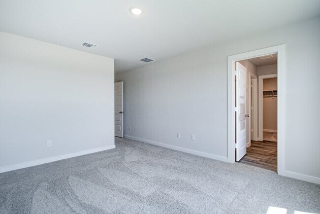 10735 Fairchild Way, Converse, TX 78109 - photo 6