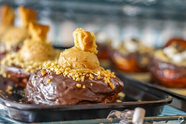 Dig into these divine donuts near South Harrison Township at David & Sons BBQ in Mullica Hill.
