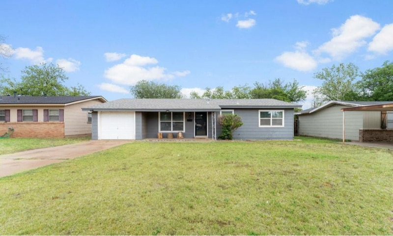 2316 47th St, Lubbock, TX 79412 - photo 1