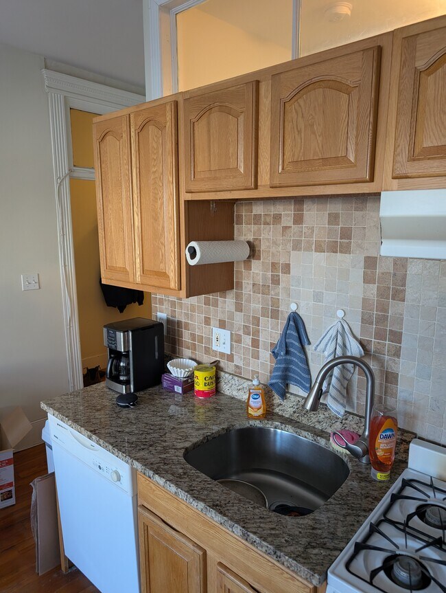 210 Hemenway St unit 1B, Boston, MA 02115 - photo 4