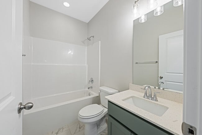 223 Meadowlark Dr unit 36470046, Smiths Station, AL 36877 - photo 7