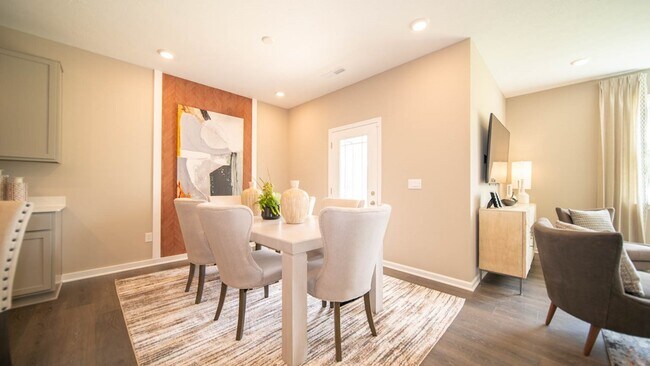 3903 Donaldson Creek Ct, Clayton, IN 46118 - photo 6