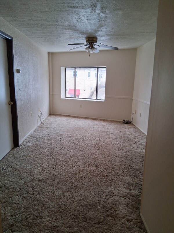 615 Duss Ave unit 2, Ambridge, PA 15003 - photo 5