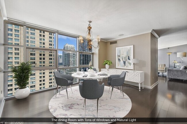 Jefferson Tower unit 3711, Chicago, IL 60661 - photo 4