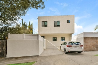 10819 Darby Ave, Los Angeles, CA 91325