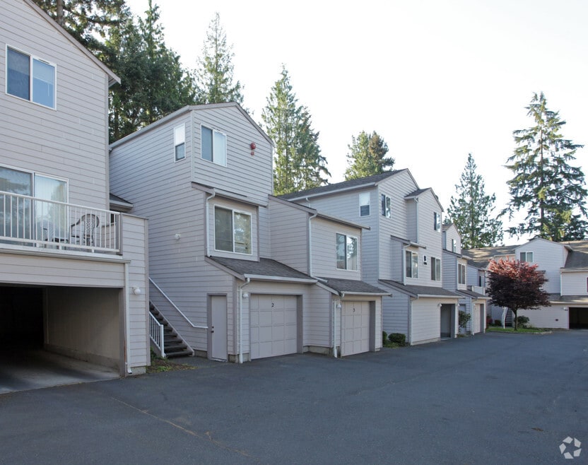 FAIRWAY EDMONDS APTS, Edmonds, WA 98026 - photo 1