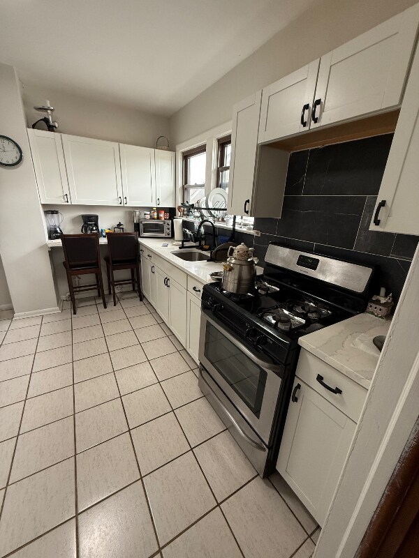 10 Elizabeth St, Rutherford, NJ 07070
