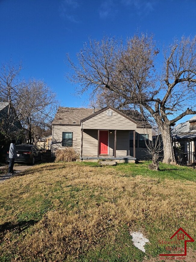 309 SW 19th St, Lawton, OK 73501