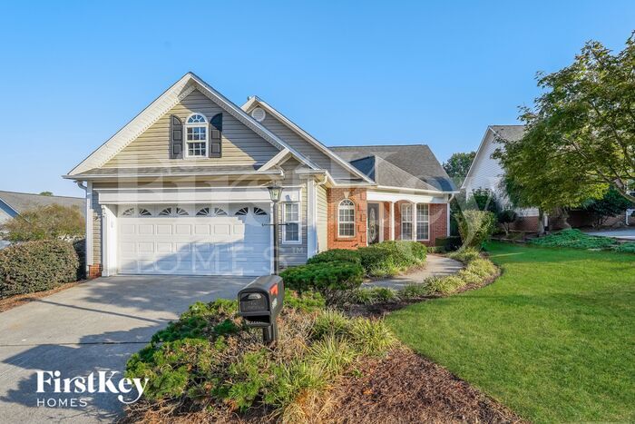 5233 Old Plantation Cir, Winston Salem, NC 27104 - photo 1