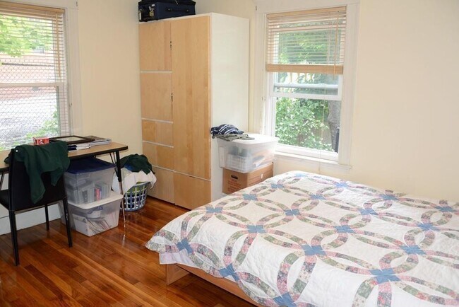 17 Sunset St unit 1, Roxbury Crossing, MA 02120 - photo 6