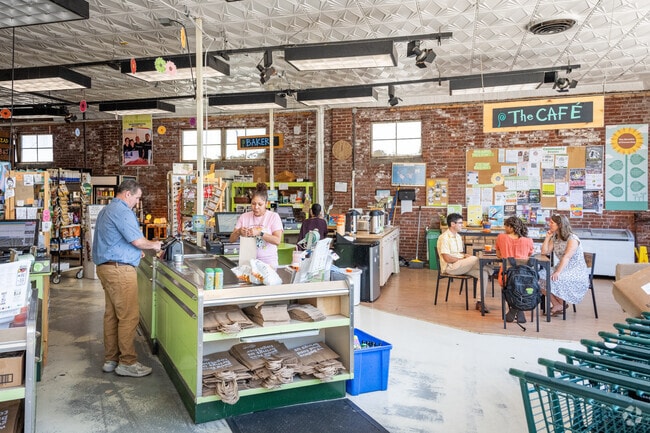 Fiddlehead Coop Food offers fresh, local products in Downtown New London, CT.