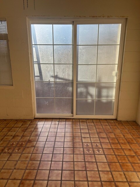 94-331-331 Kahualena St unit 3, Waipahu, HI 96797 - photo 2