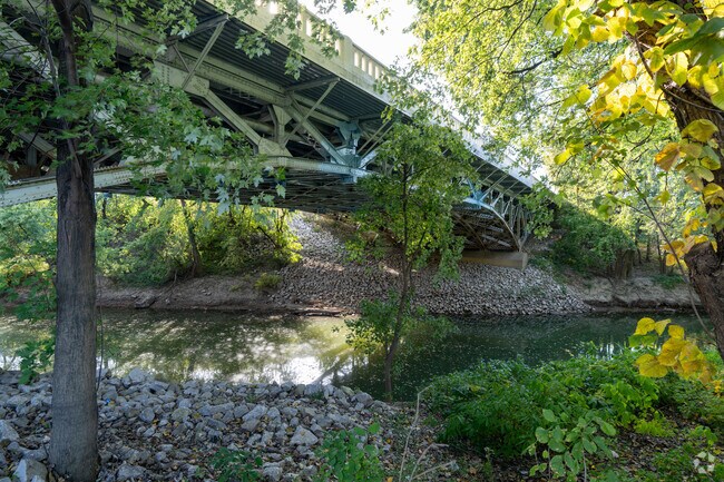 Pigeon Creek is accessible from Lamasco Park and is a beautiful place to hike.