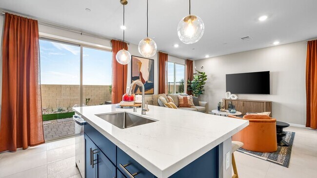 304 Taylor St unit 36664912, Henderson, NV 89011 - photo 4