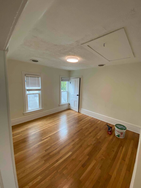 961 Douglas St NW unit 2, Grand Rapids, MI 49504 - photo 7