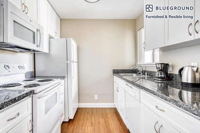 2147 Newhall St unit FL3-ID847, Santa Clara, CA 95050 - photo 6