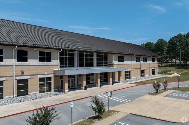Parkway Elementary School has an A Rating on Niche.com.