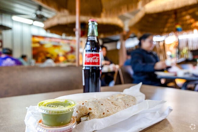 Visit Ay Papa Que Rico in Arleta for a great meal and drink.