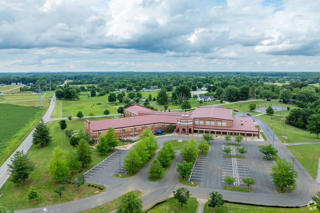 Alvaton Elementary School serves Pre-K through 6th grade in Alvaton.