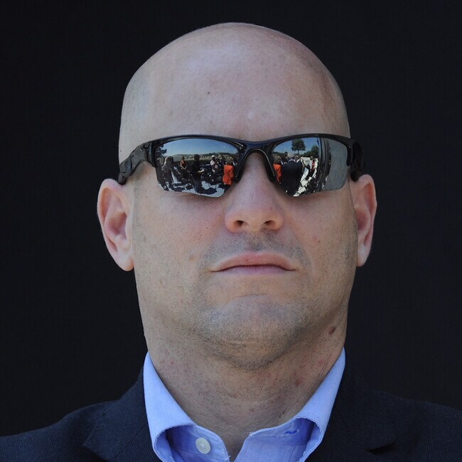 Agent Photo