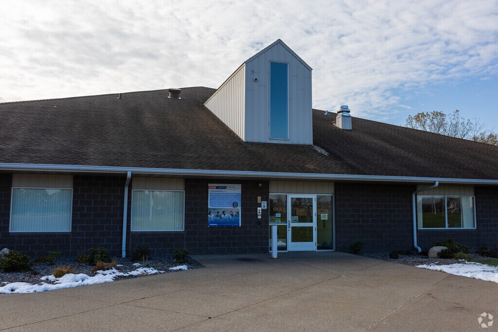 Welcome to Ivan Sand Community High School.