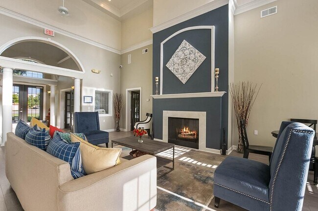 210 Watermark, Bradenton, FL 34205 - photo 4