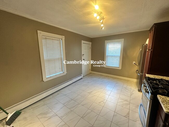 20 Linden St unit 1, Somerville, MA 02143 - photo 6