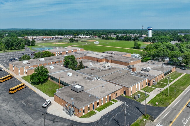 St. Francis Middle School enrolls over 800 students in grades 6-8.