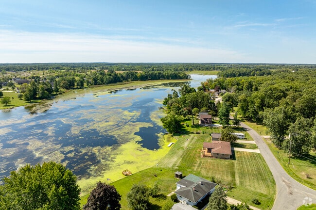 Nearby Norvell Lake is a tributary on the Raisin River and offers picturesque views in Napoleon.