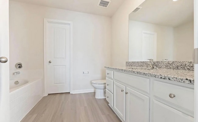 86 Dumsford St, Falling Waters, WV 25419 - photo 3